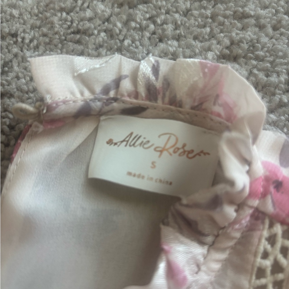 Allie Rose Floral Bodysuit - Pink and White